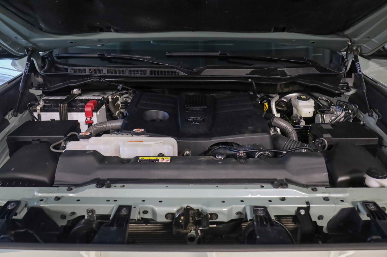 Toyota Tundra 4WD SR5 CrewMax 6.5' Bed (Natl) 2022