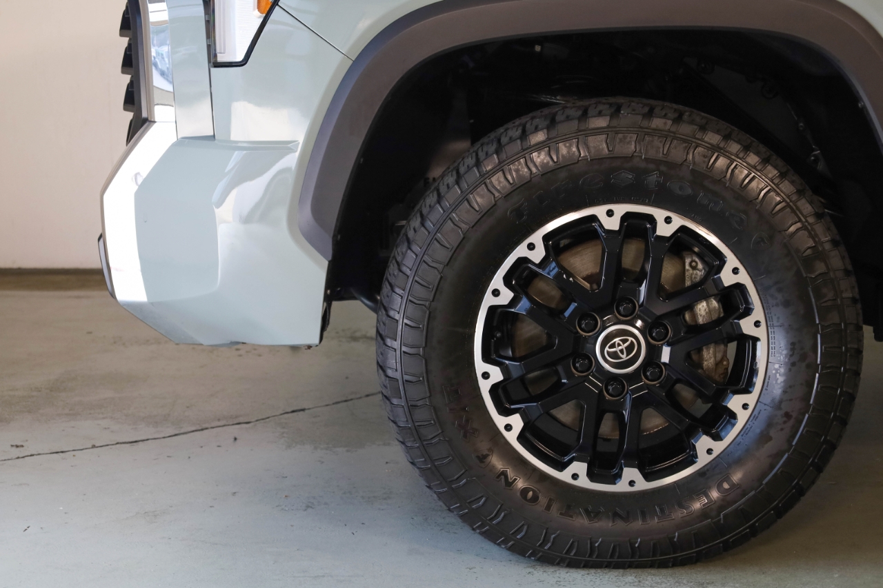 Toyota Tundra 4WD SR5 CrewMax 6.5' Bed (Natl) 2022