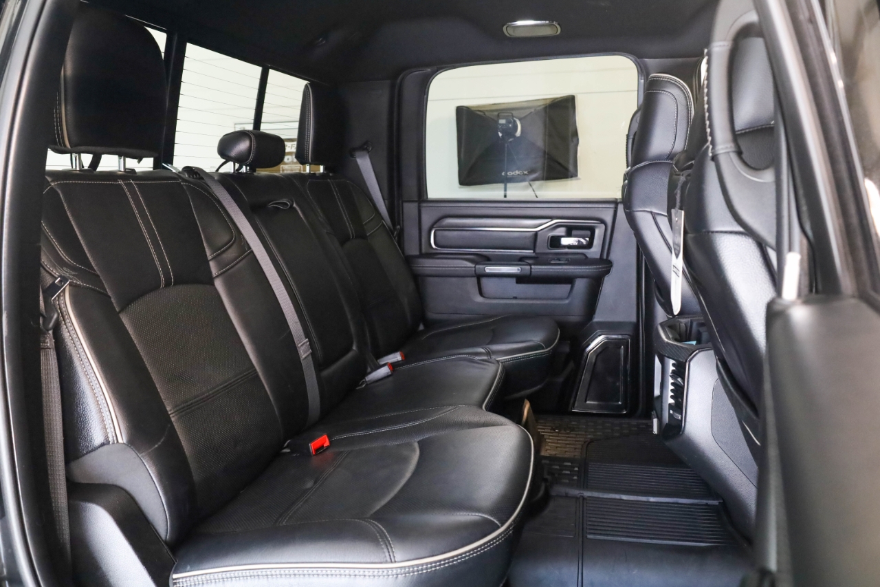 RAM 2500 Limited 4x4 Crew Cab 6'4" Box 2022