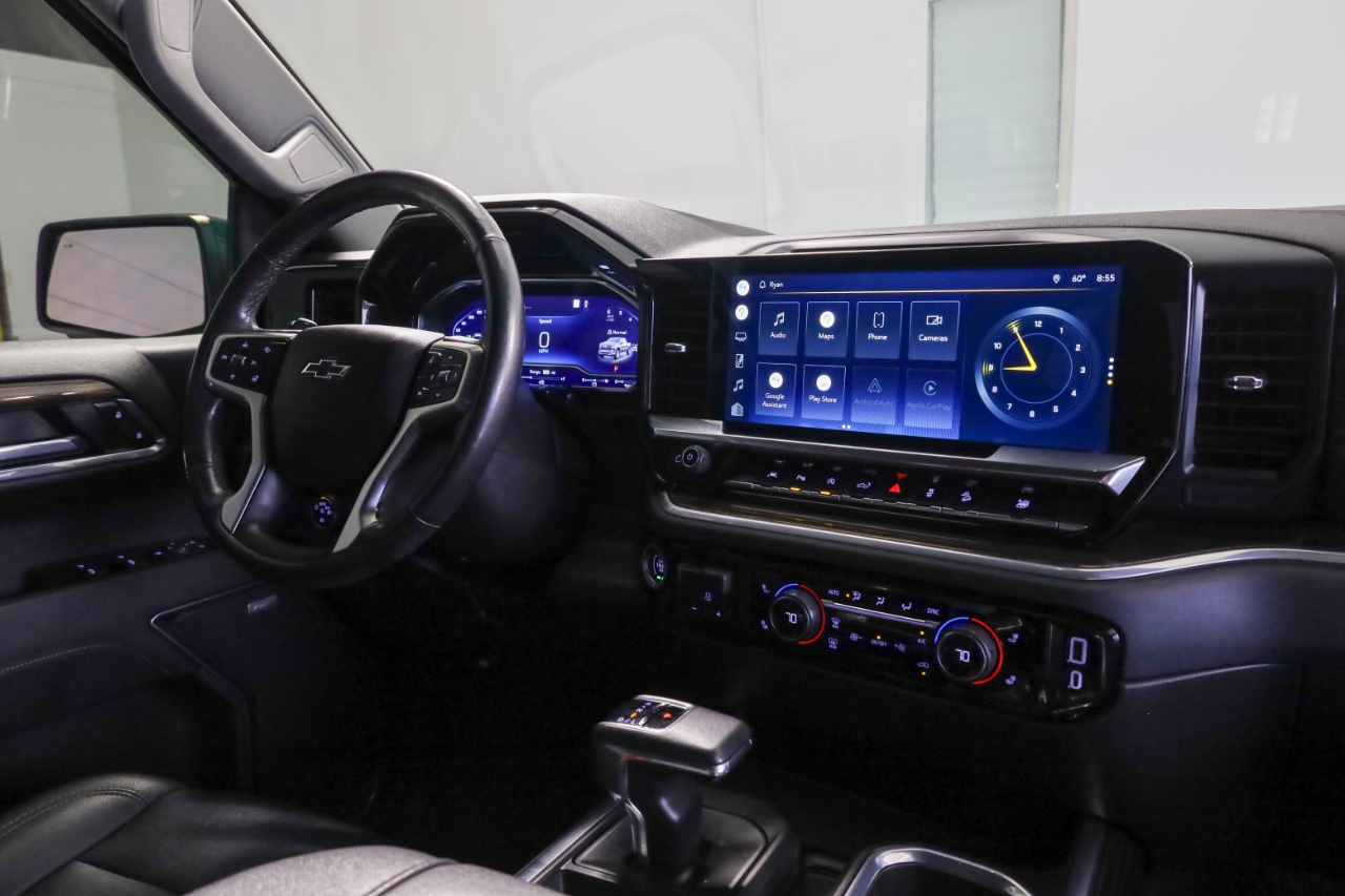 Chevrolet Silverado 1500 4WD Crew Cab 147" RST 2022