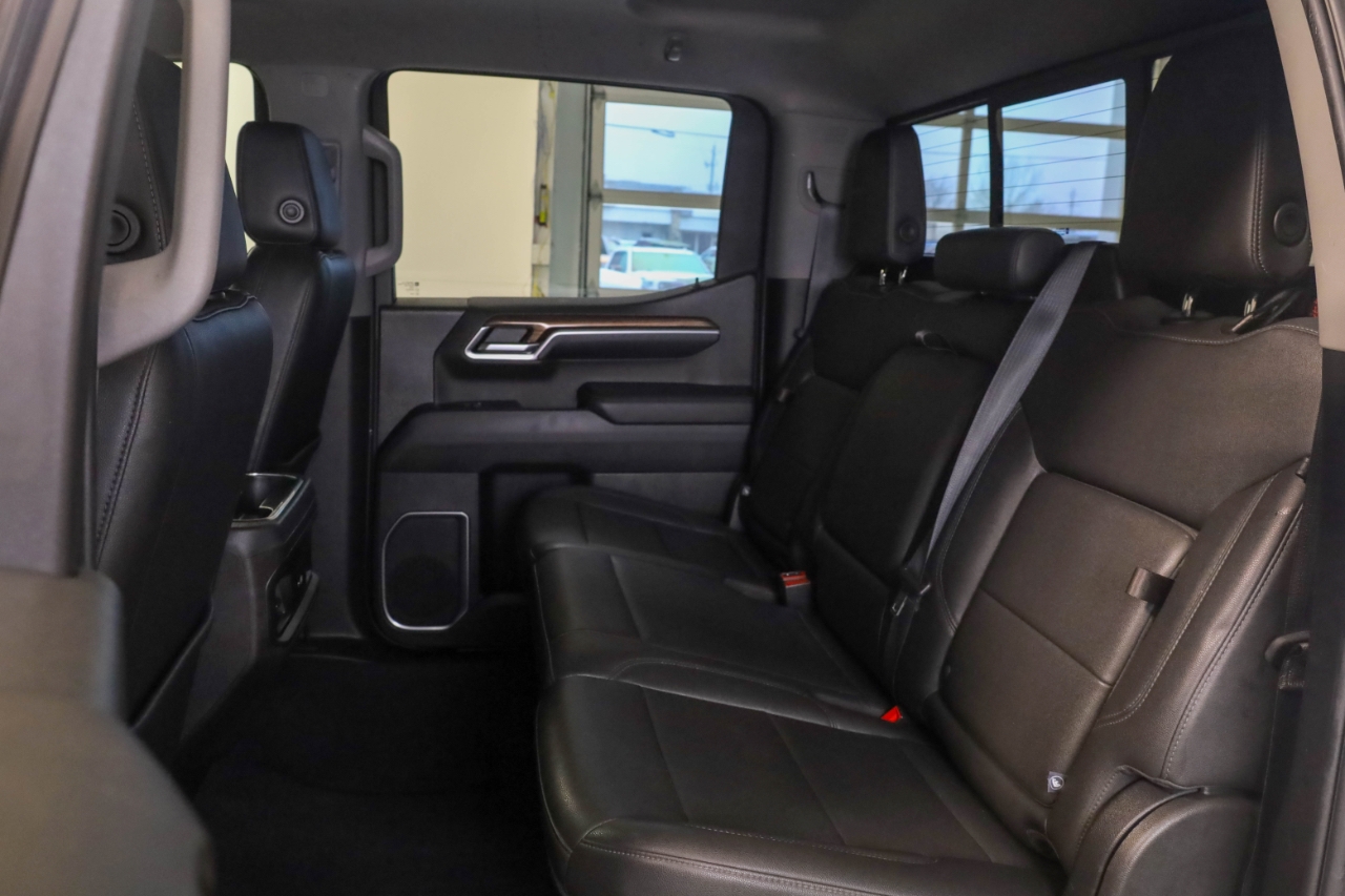 Chevrolet Silverado 1500 4WD Crew Cab 147" RST 2022