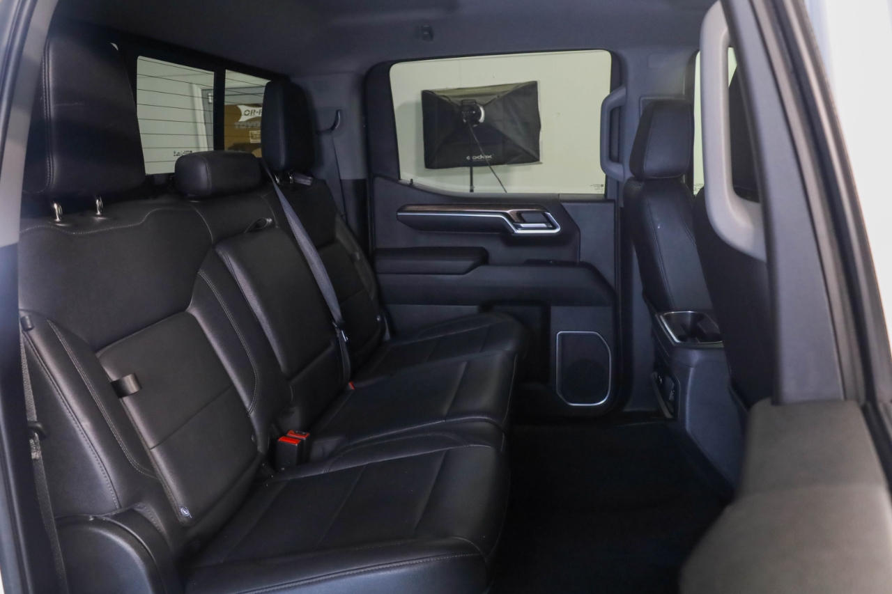 Chevrolet Silverado 1500 4WD Crew Cab 147" RST 2022