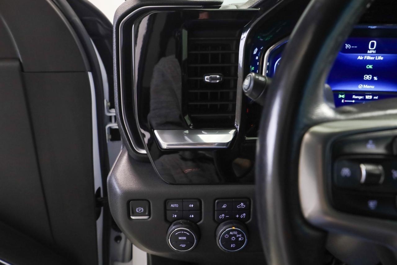 Chevrolet Silverado 1500 4WD Crew Cab 147" RST 2022