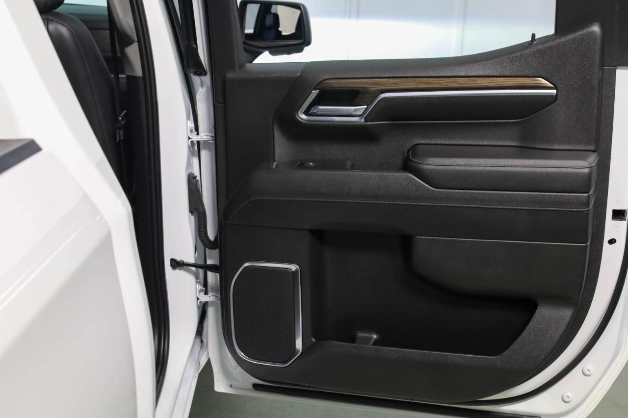 Chevrolet Silverado 1500 4WD Crew Cab 147" RST 2022