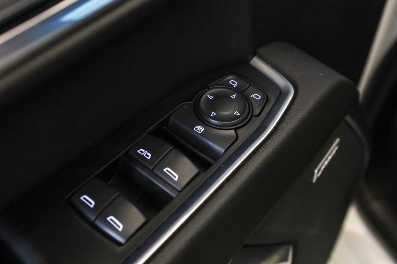 Chevrolet Silverado 1500 4WD Crew Cab 147" RST 2022