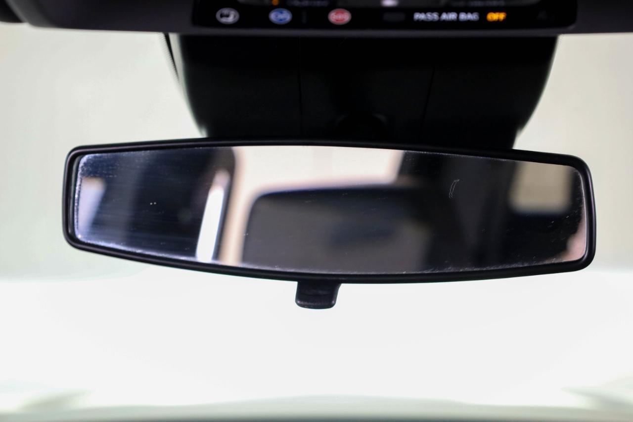 Chevrolet Silverado 1500 4WD Crew Cab 147" RST 2022