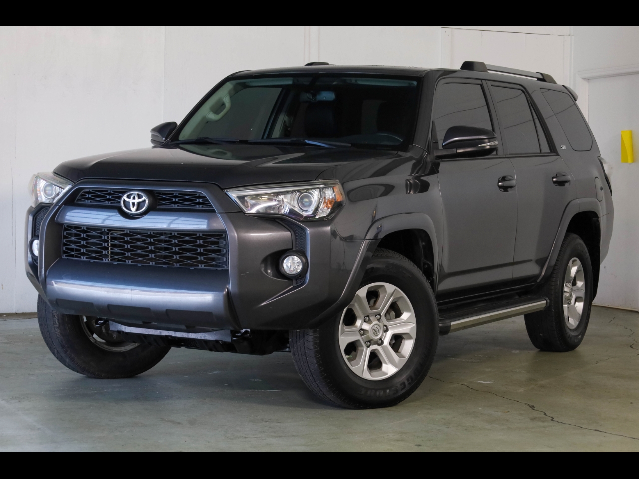Toyota 4Runner TRD Off Road Premium 4WD (Natl) 2019