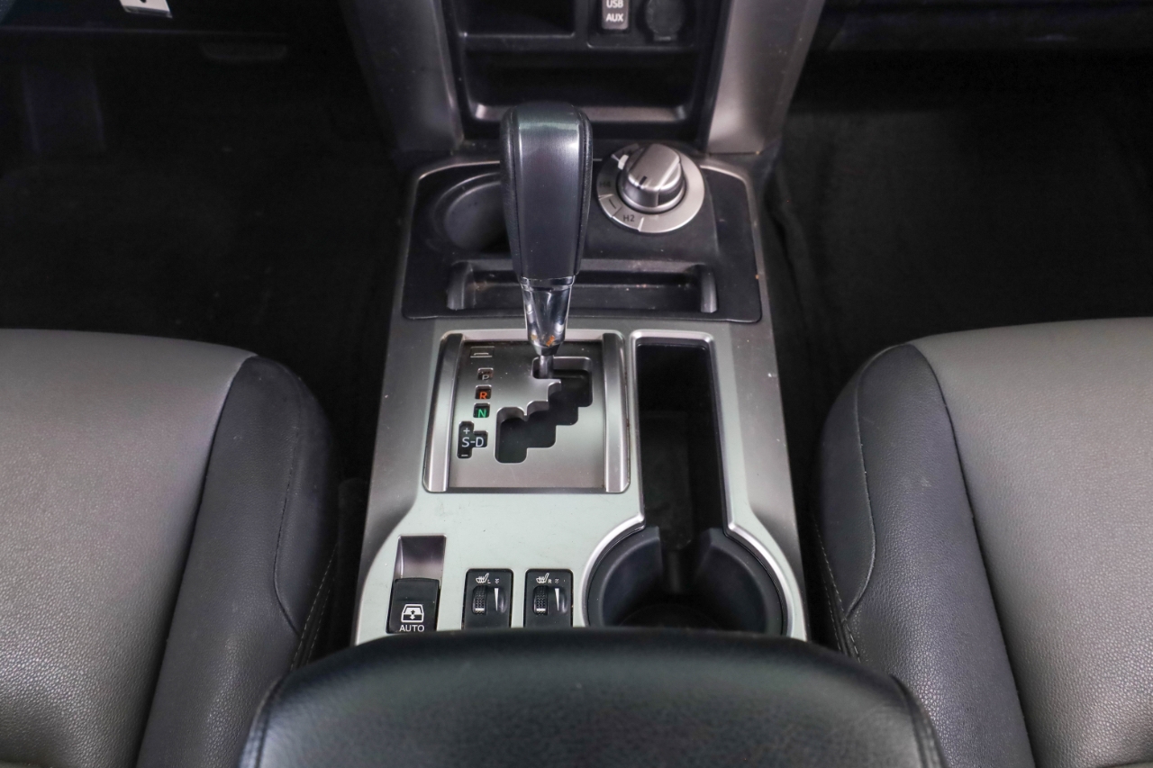 Toyota 4Runner TRD Off Road Premium 4WD (Natl) 2019