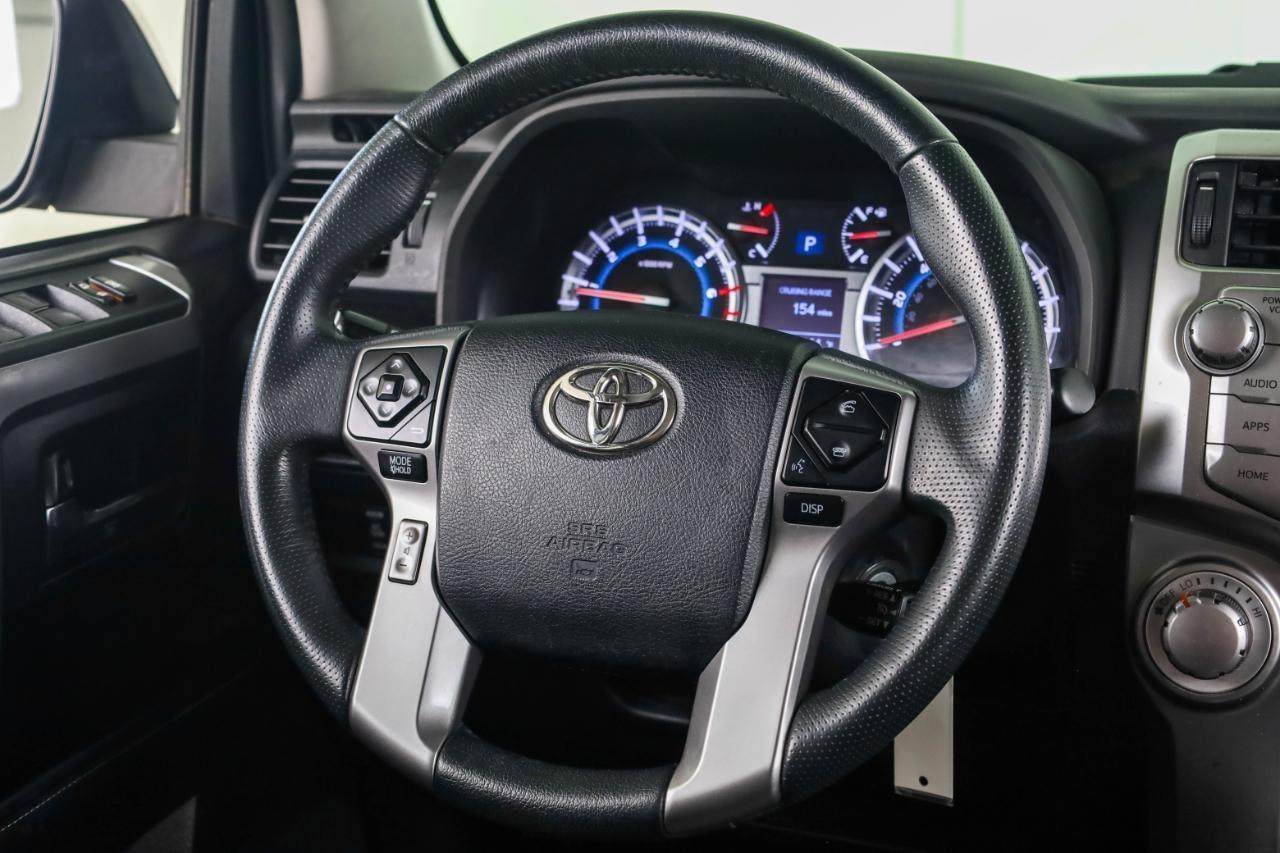 Toyota 4Runner TRD Off Road Premium 4WD (Natl) 2019