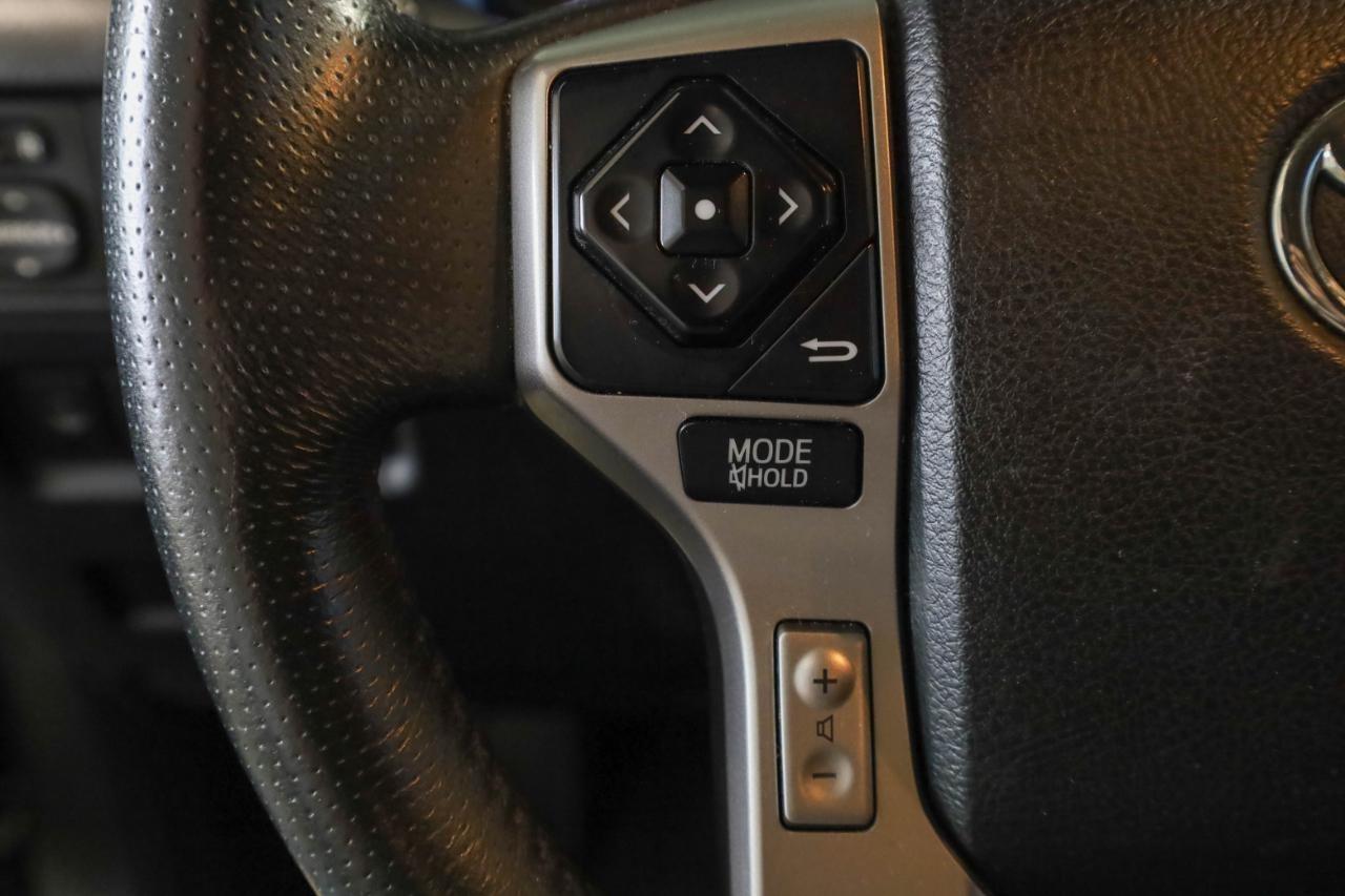 Toyota 4Runner TRD Off Road Premium 4WD (Natl) 2019