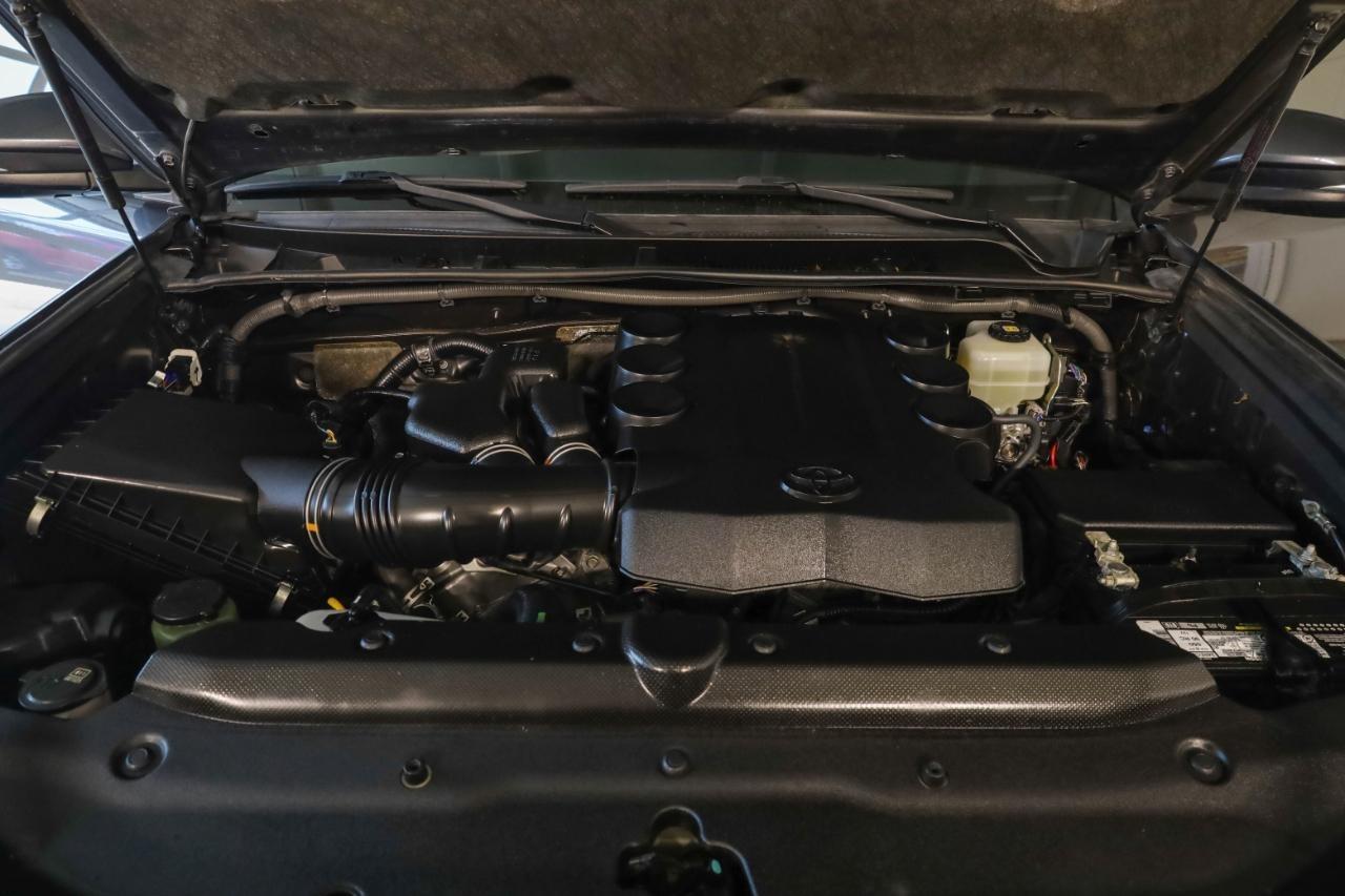 Toyota 4Runner TRD Off Road Premium 4WD (Natl) 2019