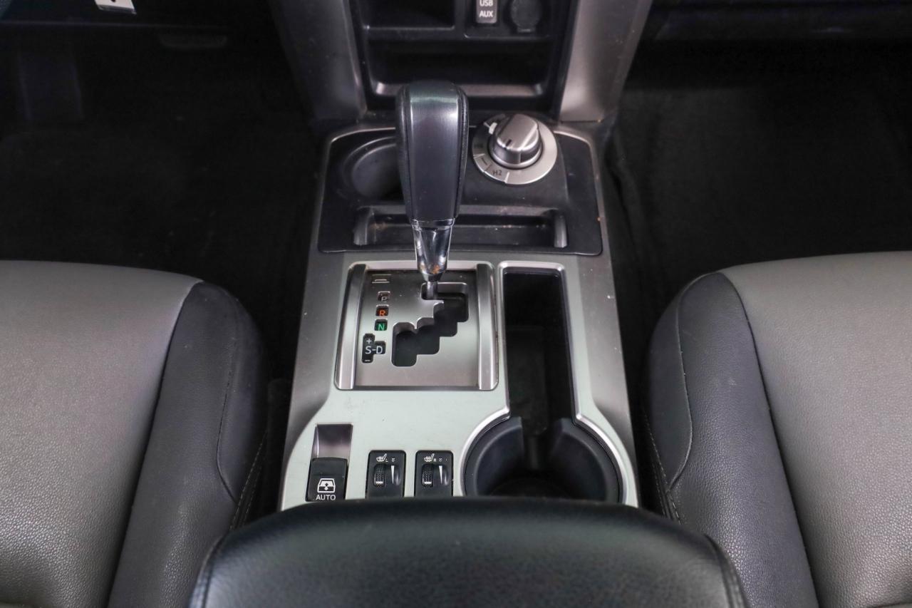 Toyota 4Runner TRD Off Road Premium 4WD (Natl) 2019