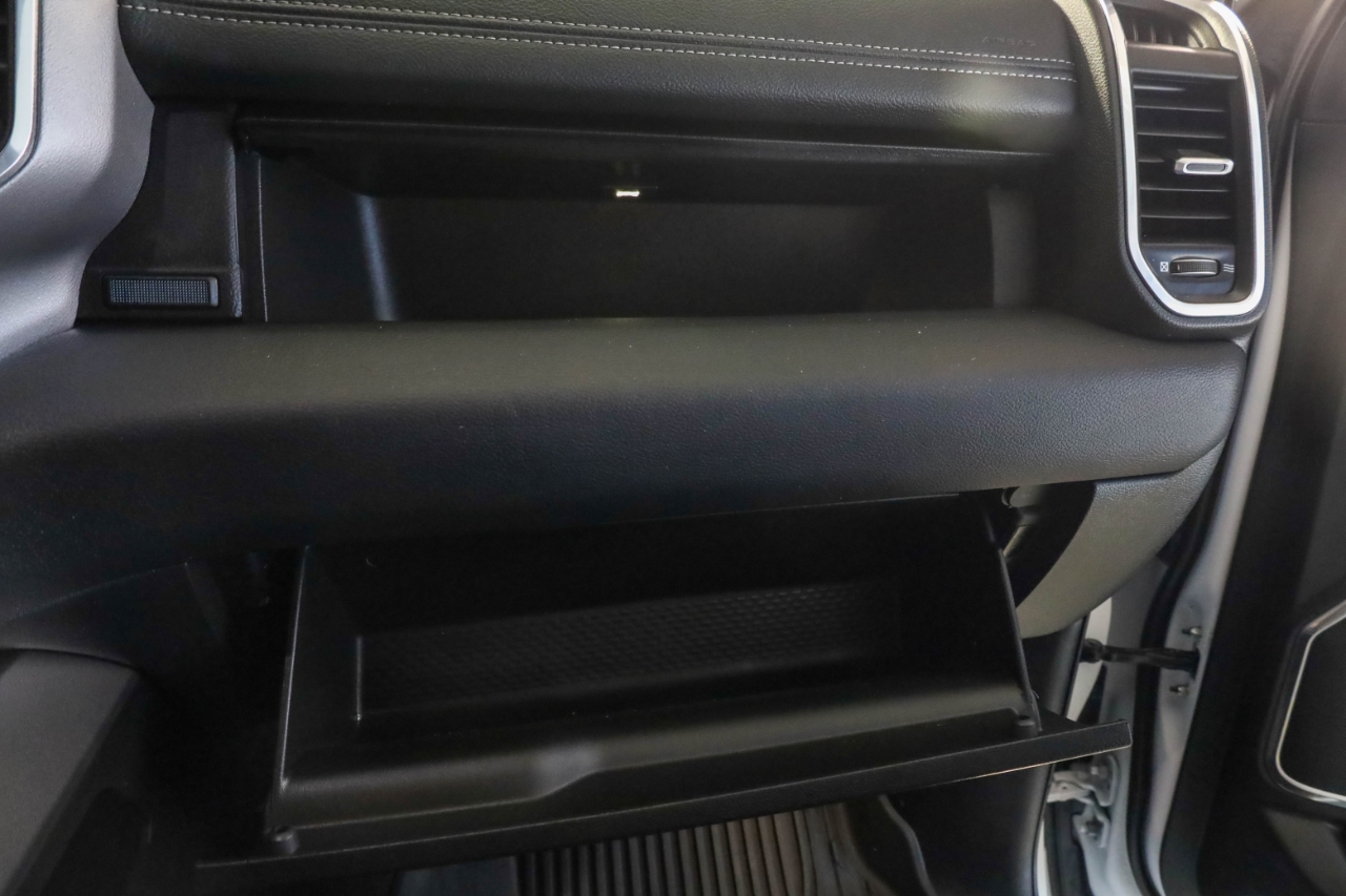 RAM 1500 Laramie 4x4 Crew Cab 5'7" Box 2022