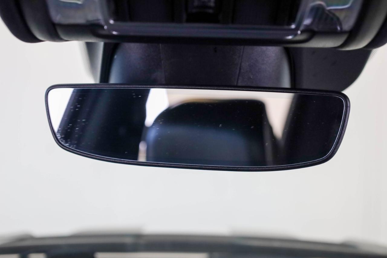 RAM 1500 Laramie 4x4 Crew Cab 5'7" Box 2022