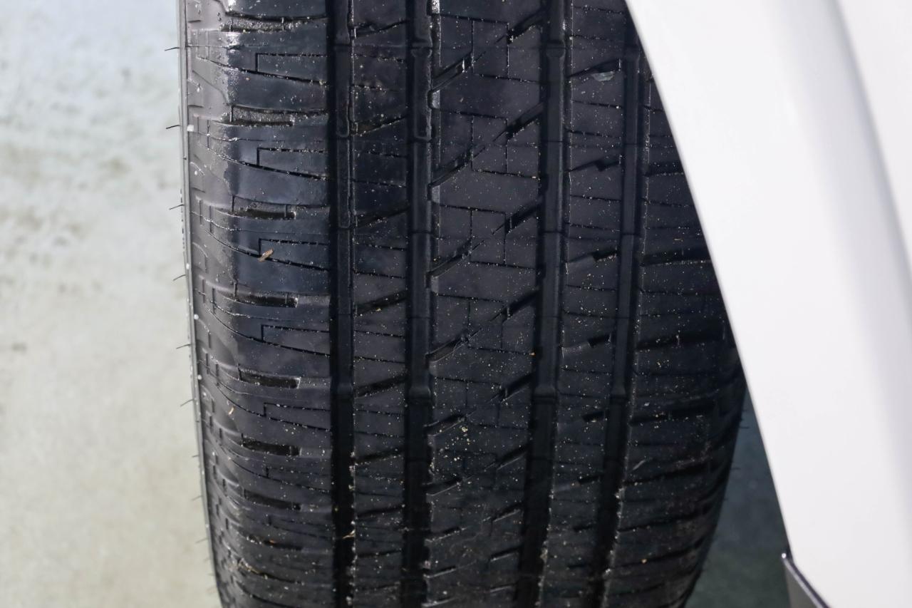 RAM 1500 Laramie 4x4 Crew Cab 5'7" Box 2022