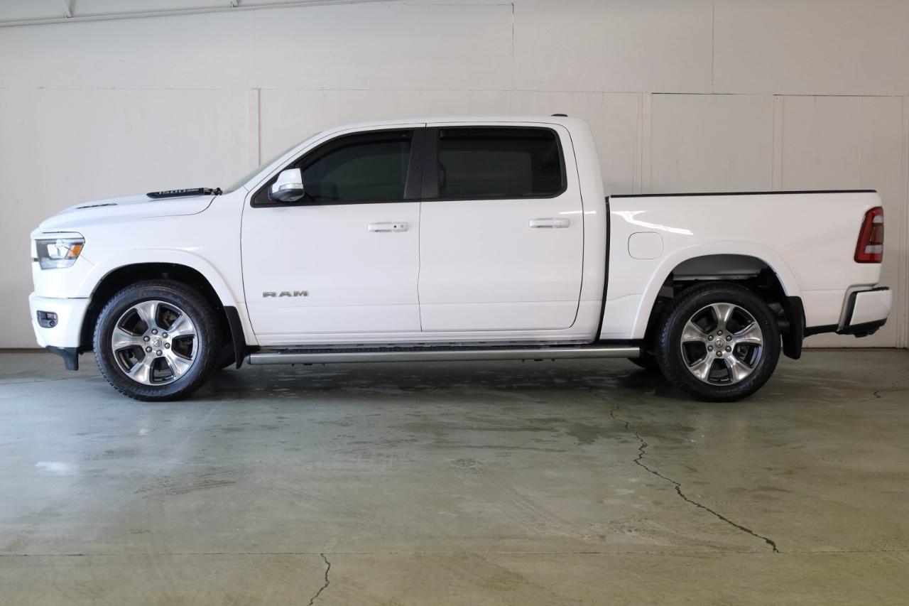 RAM 1500 Laramie 4x4 Crew Cab 5'7" Box 2022