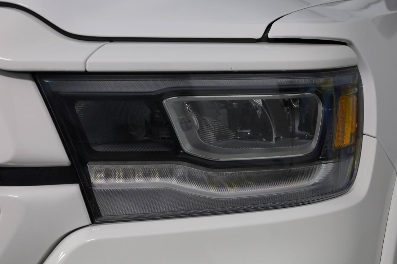 RAM 1500 Laramie 4x4 Crew Cab 5'7" Box 2022