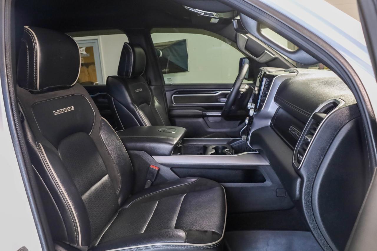 RAM 1500 Laramie 4x4 Crew Cab 5'7" Box 2022