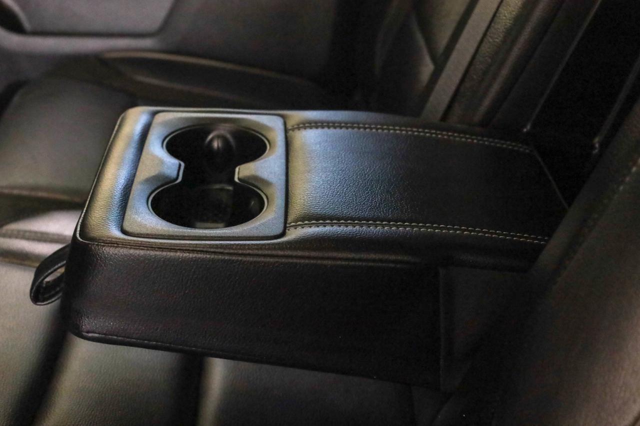 RAM 1500 Laramie 4x4 Crew Cab 5'7" Box 2022