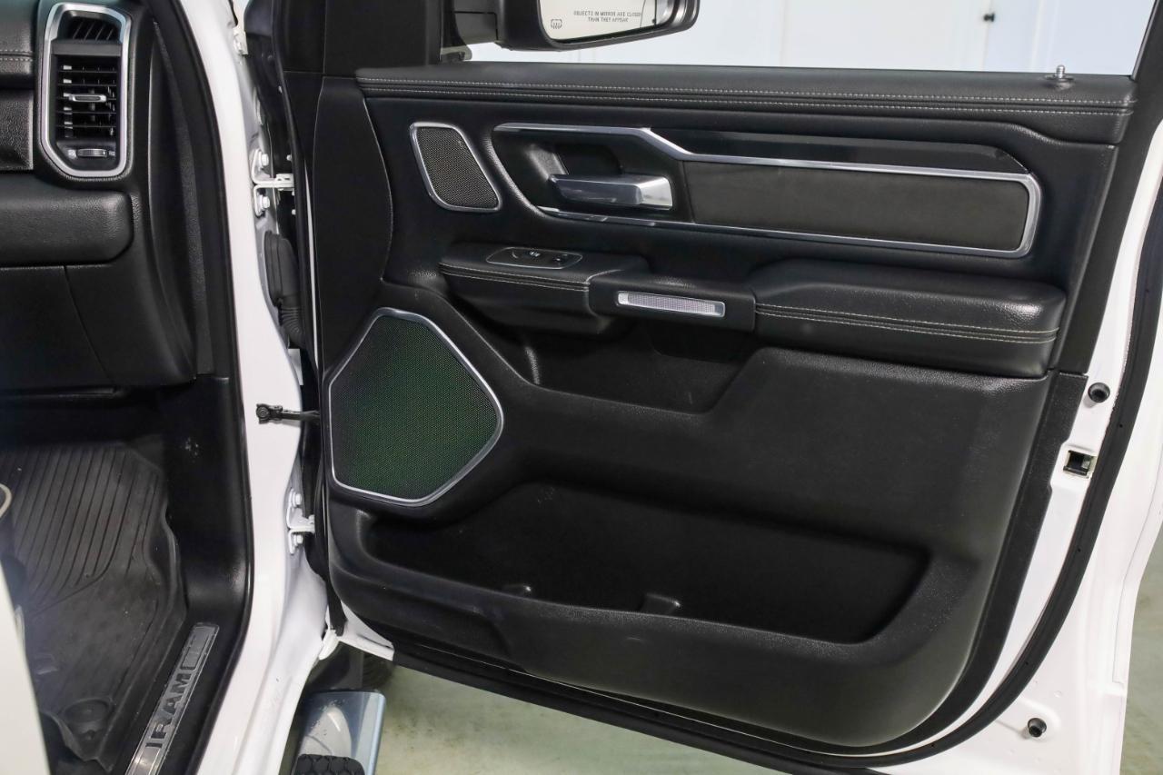 RAM 1500 Laramie 4x4 Crew Cab 5'7" Box 2022