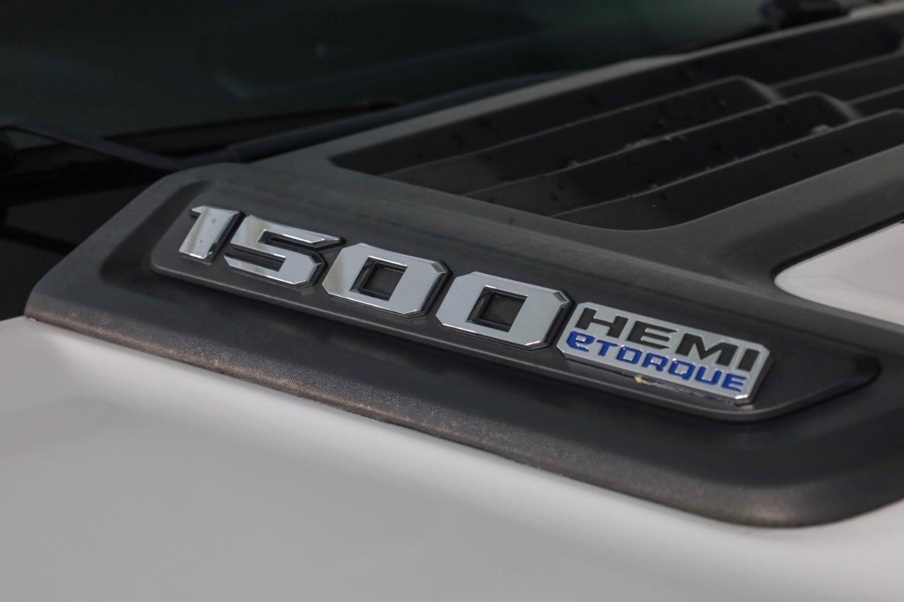 RAM 1500 Laramie 4x4 Crew Cab 5'7" Box 2022