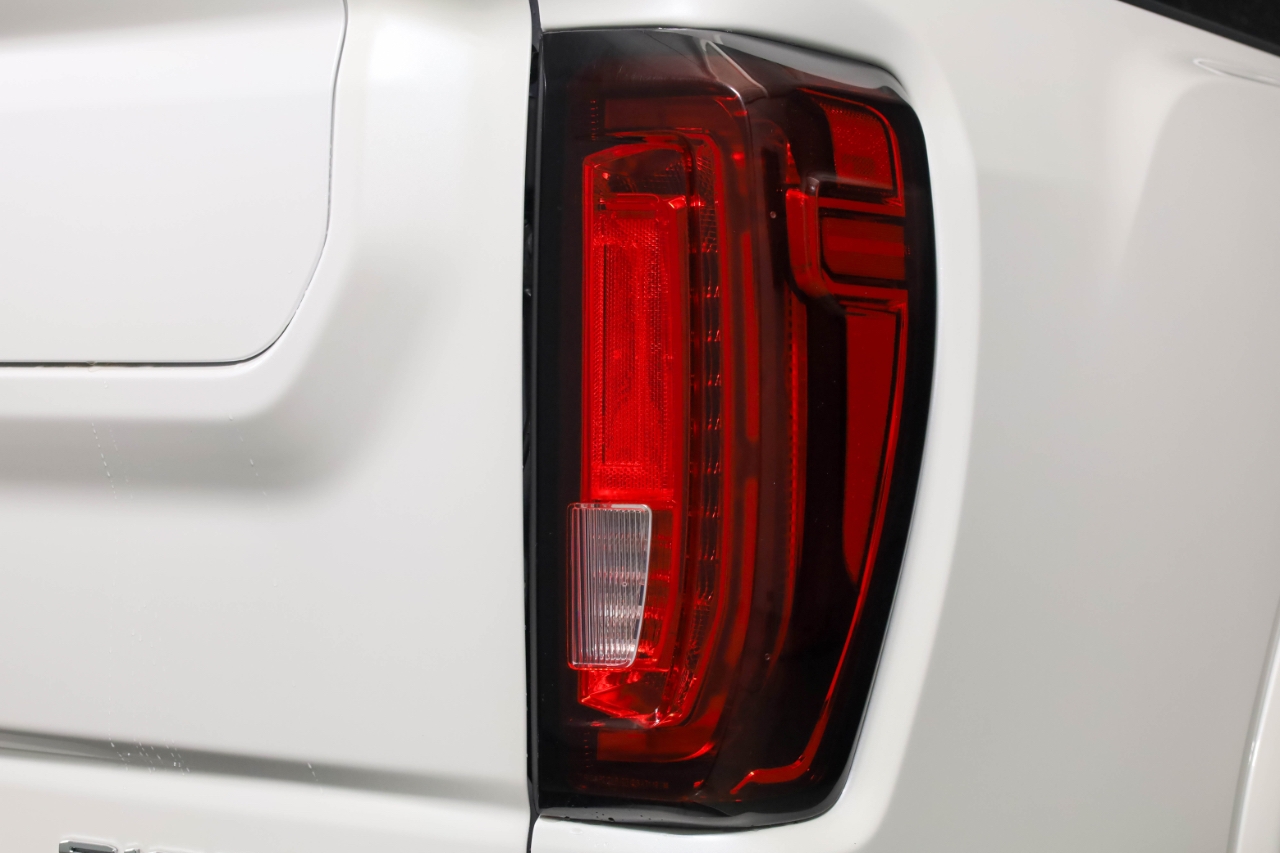 GMC Sierra 2500HD 4WD Crew Cab 159" Denali 2023