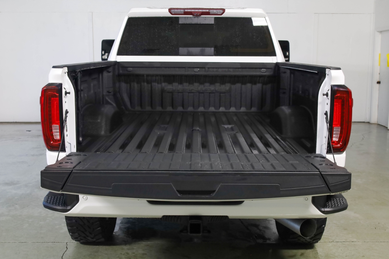 GMC Sierra 2500HD 4WD Crew Cab 159" Denali 2023