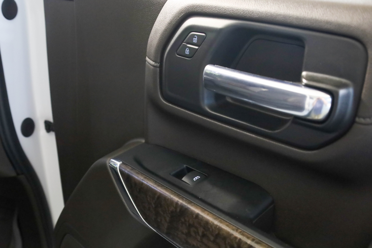 GMC Sierra 2500HD 4WD Crew Cab 159" Denali 2023