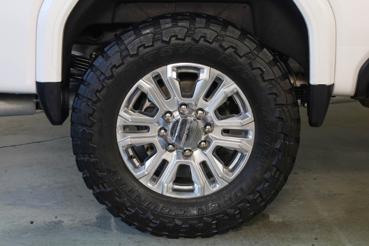 GMC Sierra 2500HD 4WD Crew Cab 159" Denali 2023