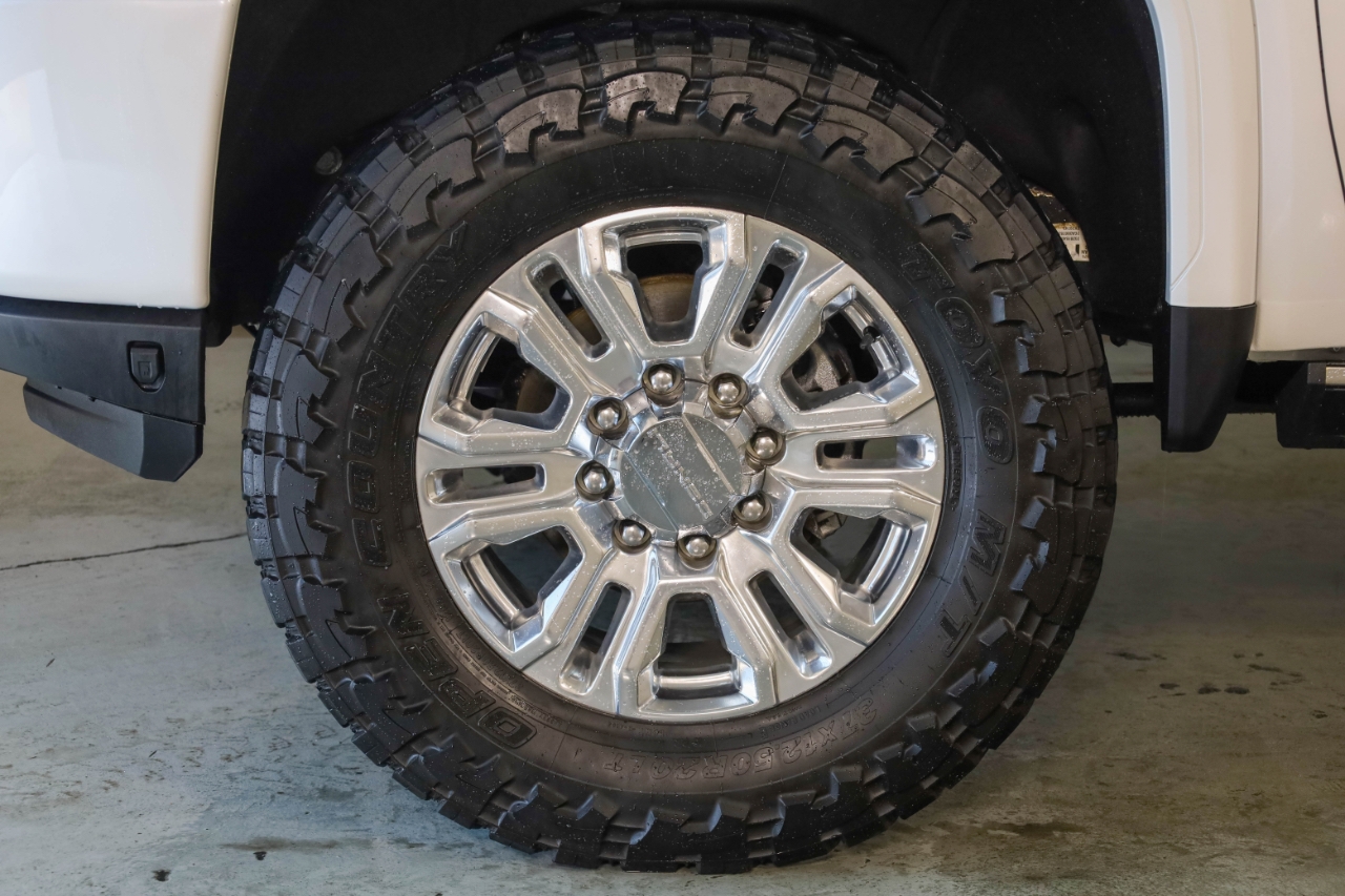 GMC Sierra 2500HD 4WD Crew Cab 159" Denali 2023