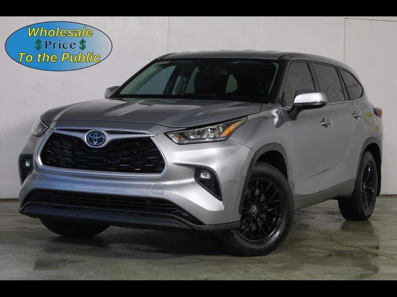 Toyota Highlander LE AWD (Natl) 2020
