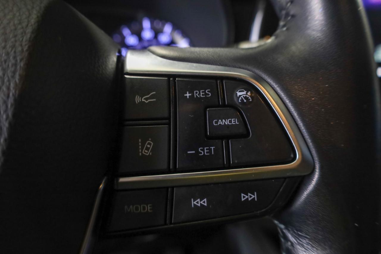 Toyota Highlander LE AWD (Natl) 2020