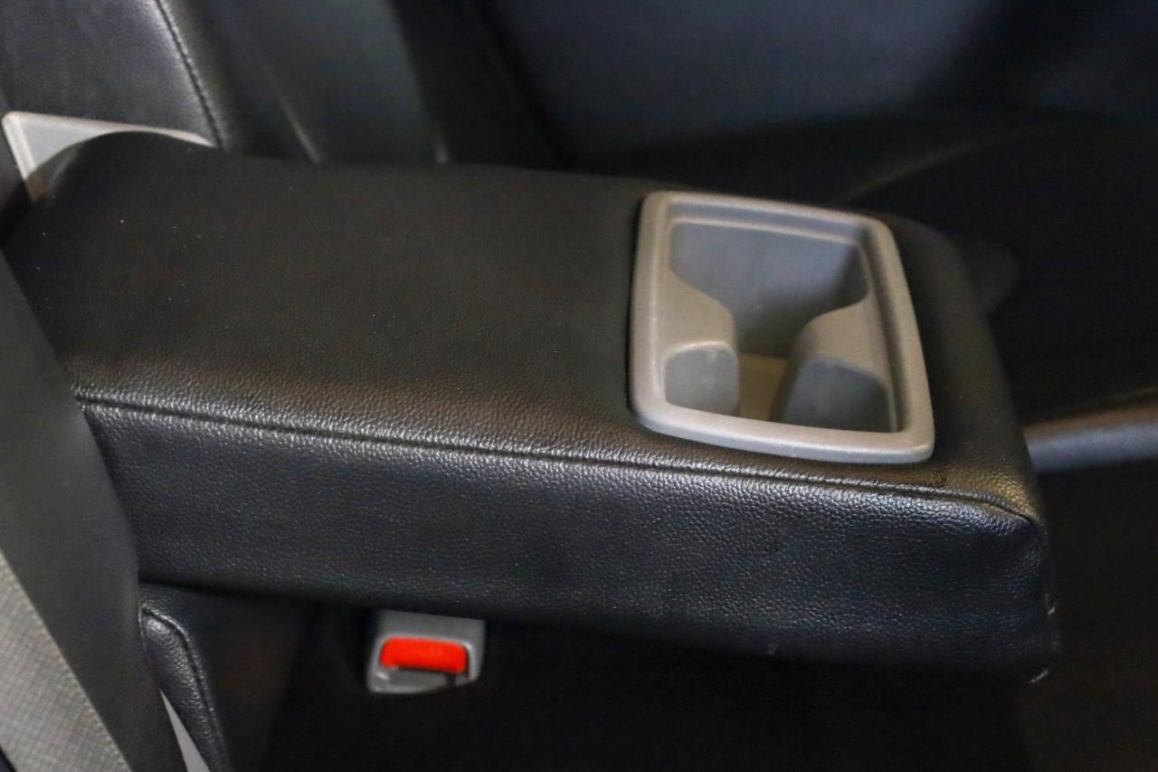 Toyota Highlander LE AWD (Natl) 2020