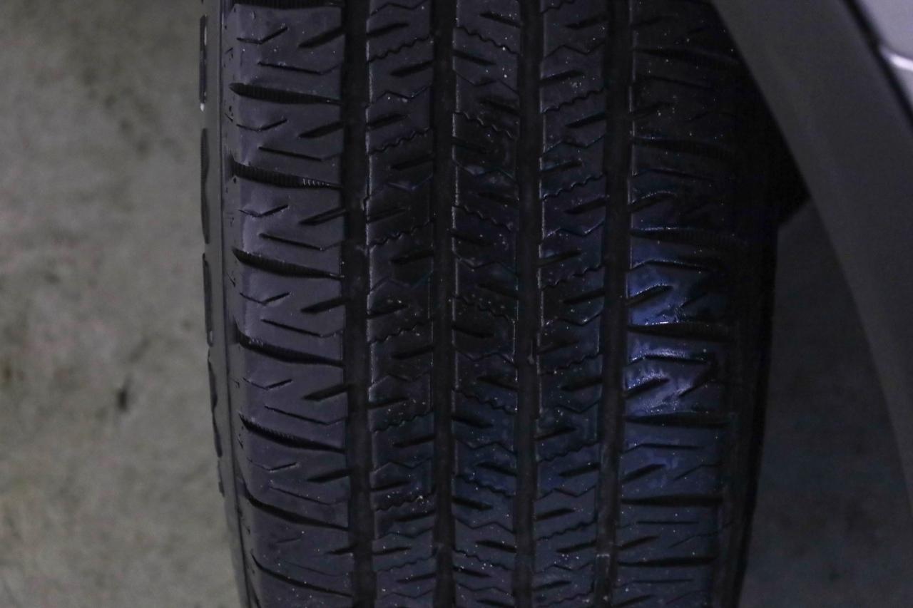 Toyota Highlander LE AWD (Natl) 2020