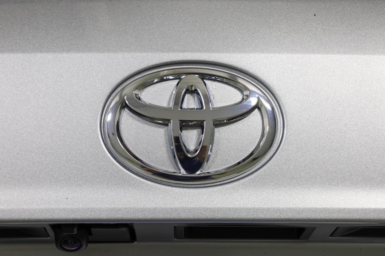 Toyota Highlander LE AWD (Natl) 2020