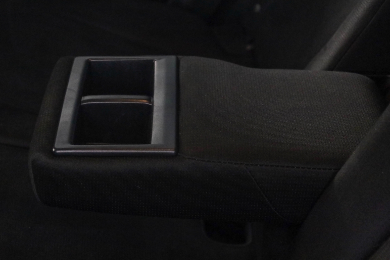 Toyota RAV4 FWD 4dr XLE (Natl) 2015