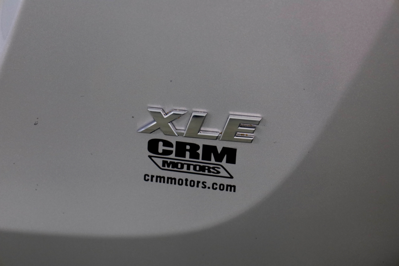 Toyota RAV4 FWD 4dr XLE (Natl) 2015