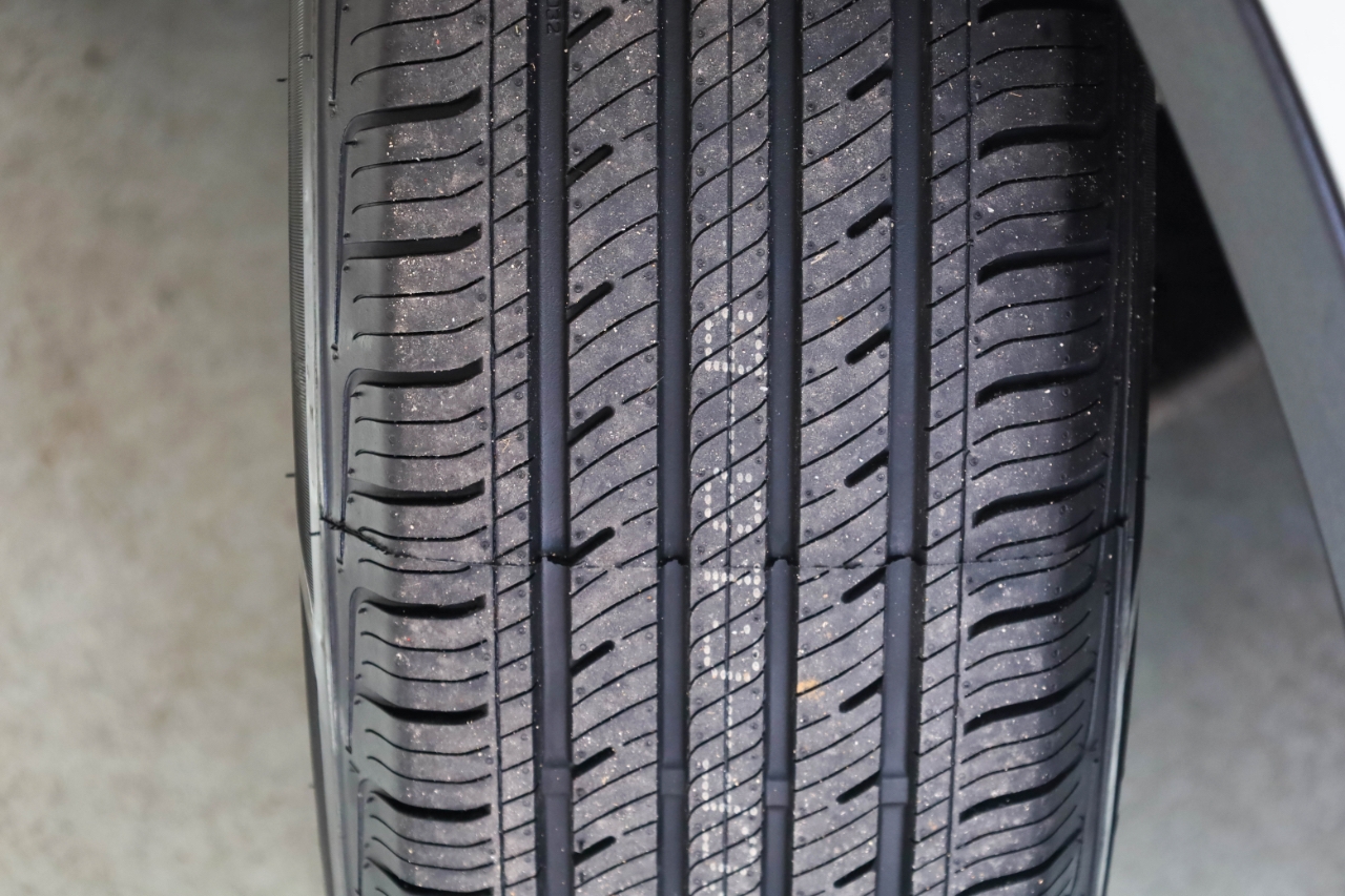 Toyota RAV4 FWD 4dr XLE (Natl) 2015