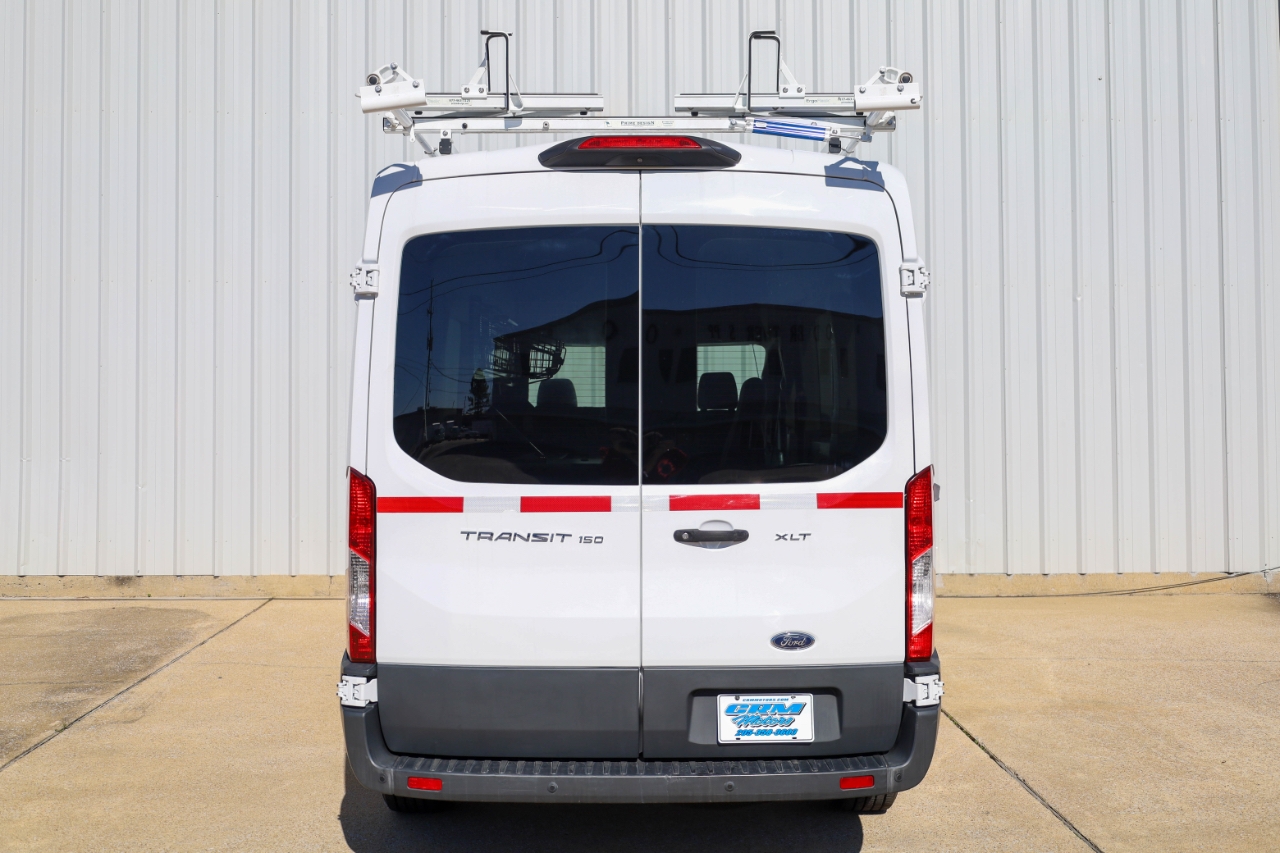 Ford Transit Passenger Wagon T-150 130" Med Roof XLT Sliding RH Dr 2018