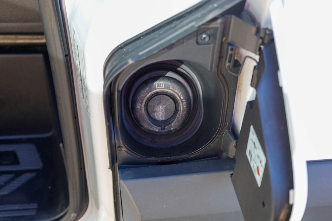 Ford Transit Passenger Wagon T-150 130" Med Roof XLT Sliding RH Dr 2018