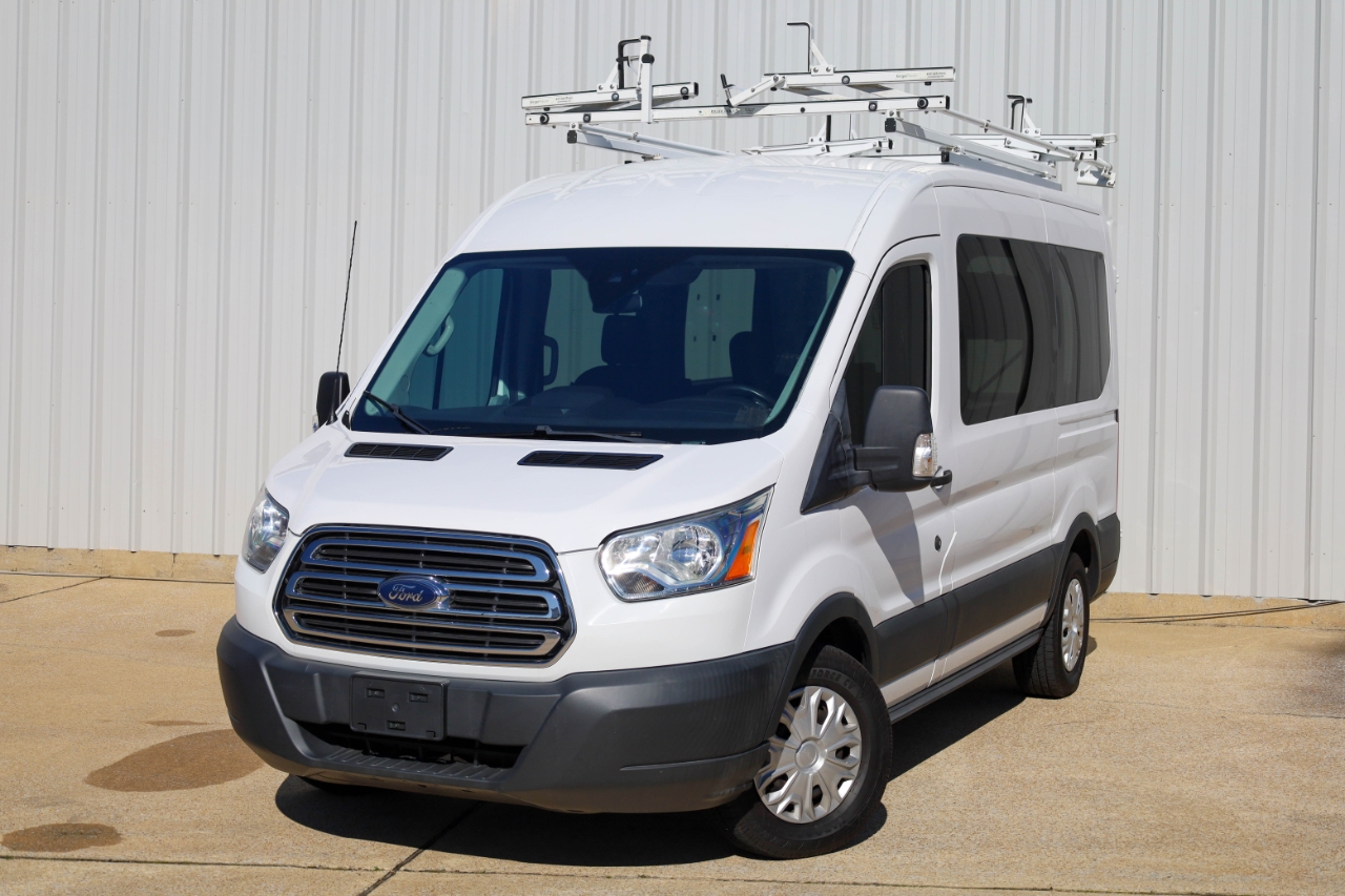 Ford Transit Passenger Wagon T-150 130" Med Roof XLT Sliding RH Dr 2018