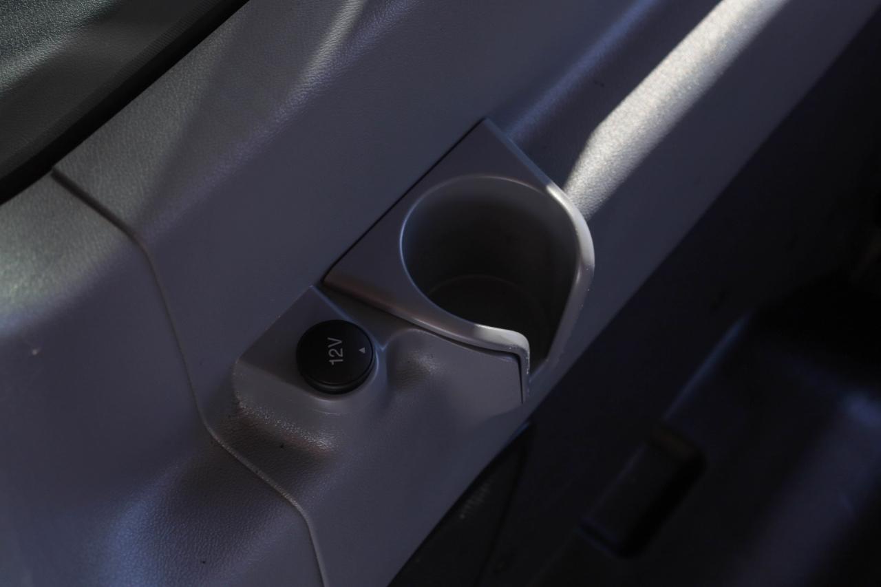 Ford Transit Passenger Wagon T-150 130" Med Roof XLT Sliding RH Dr 2018