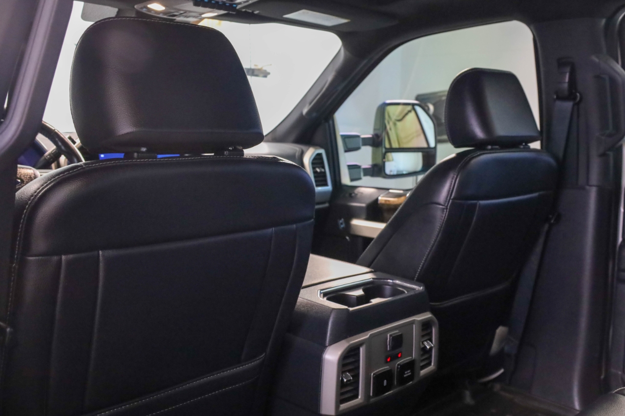 Ford Super Duty F-250 SRW King Ranch 4WD Crew Cab 8' Box 2022