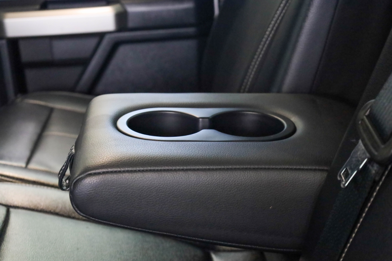 Ford Super Duty F-250 SRW King Ranch 4WD Crew Cab 8' Box 2022