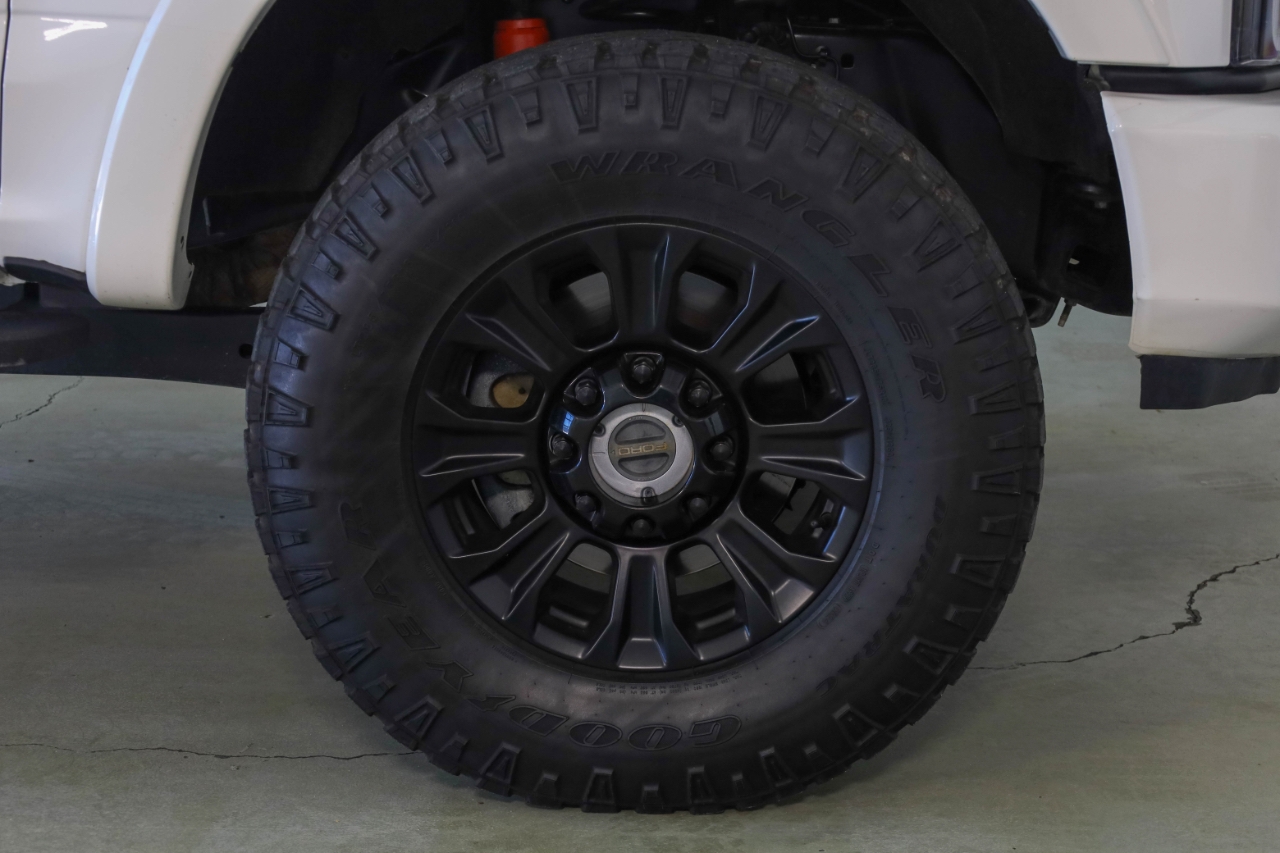 Ford Super Duty F-250 SRW King Ranch 4WD Crew Cab 8' Box 2022