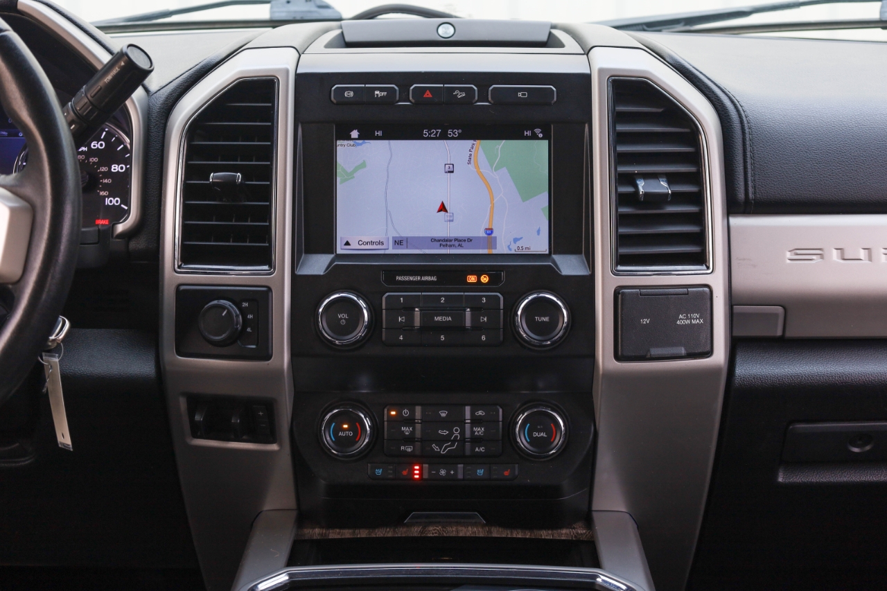 Ford Super Duty F-350 DRW King Ranch 4WD Crew Cab 8' Box 2019