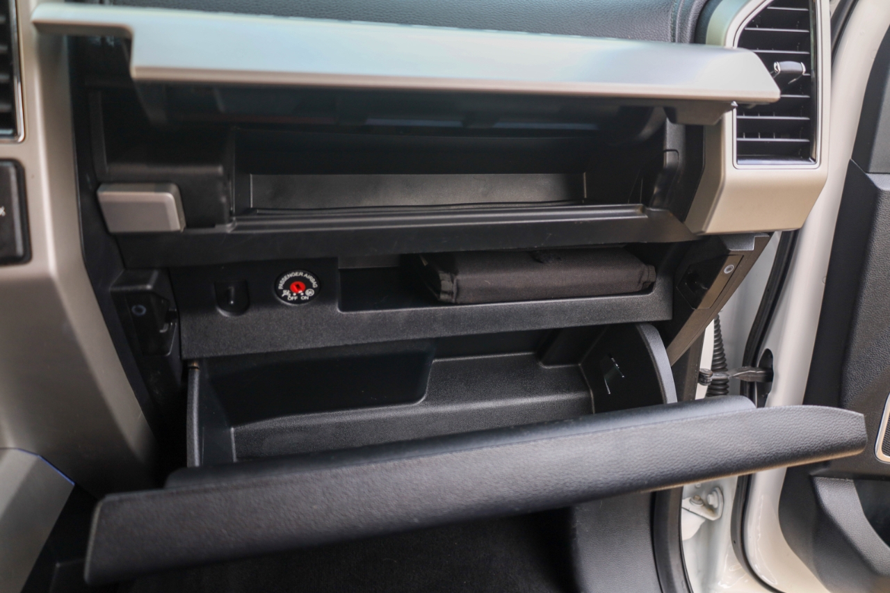 Ford Super Duty F-350 DRW King Ranch 4WD Crew Cab 8' Box 2019