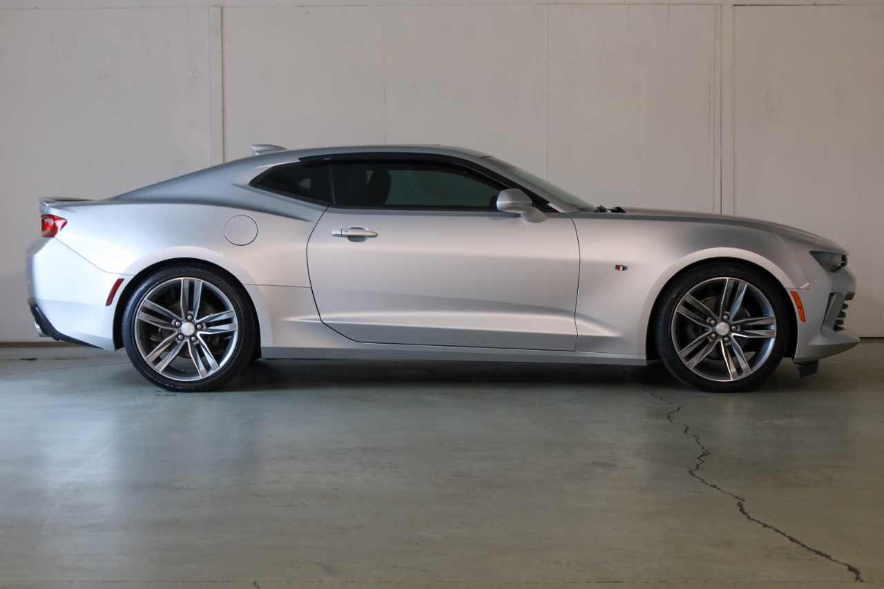 Chevrolet Camaro 2dr Cpe 2LT 2016