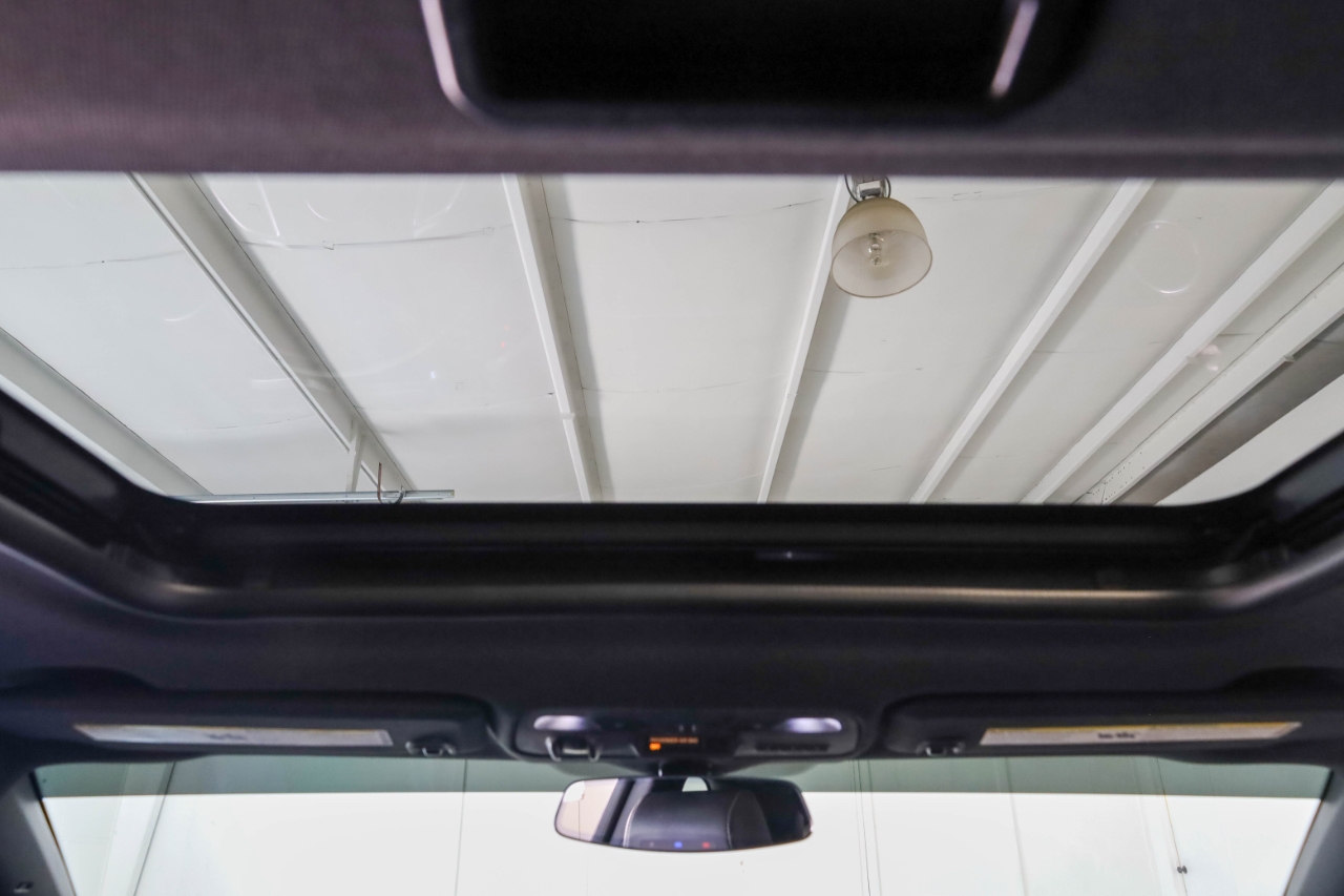 Chevrolet Camaro 2dr Cpe 2LT 2016