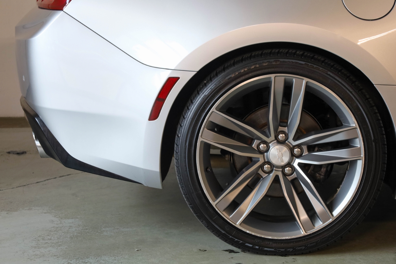 Chevrolet Camaro 2dr Cpe 2LT 2016